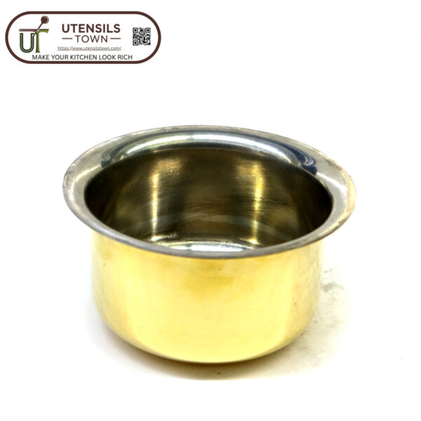 BRASS TOP